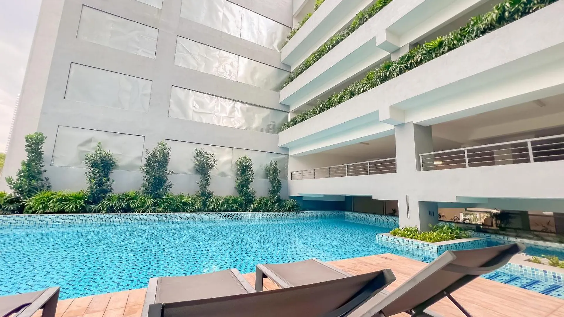 Neu Suites By Manhattan Group 吉隆坡 0*,  马来西亚